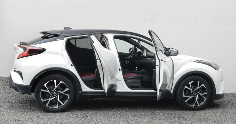 Toyota C-HR cena 92999 przebieg: 100000, rok produkcji 2019 z Jarocin małe 781
